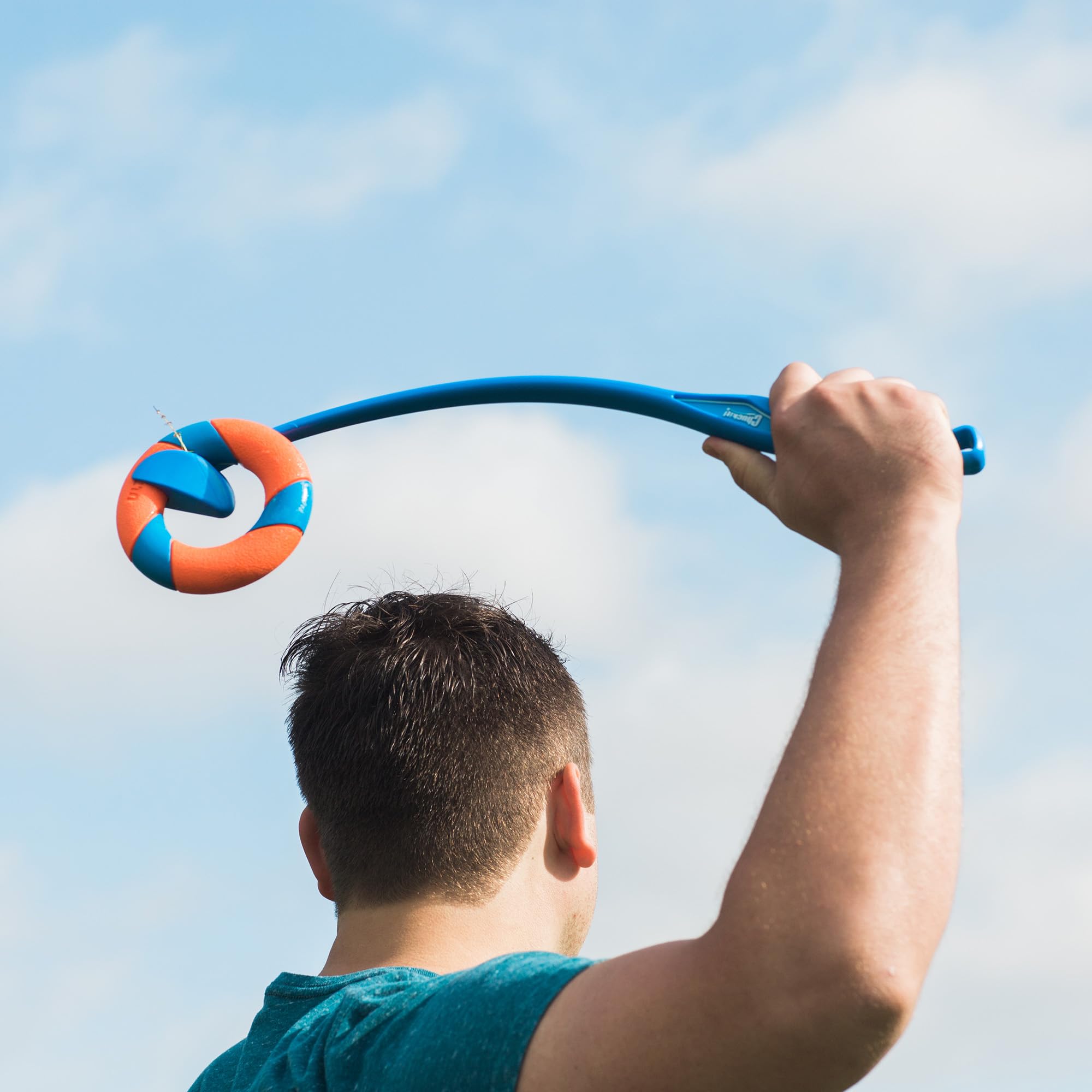 Chuckit! Ring Chaser Dog Ball Launcher Dog Toy Set, 22 Inch Length With 4.5 Inch Dog Ball Ring.
